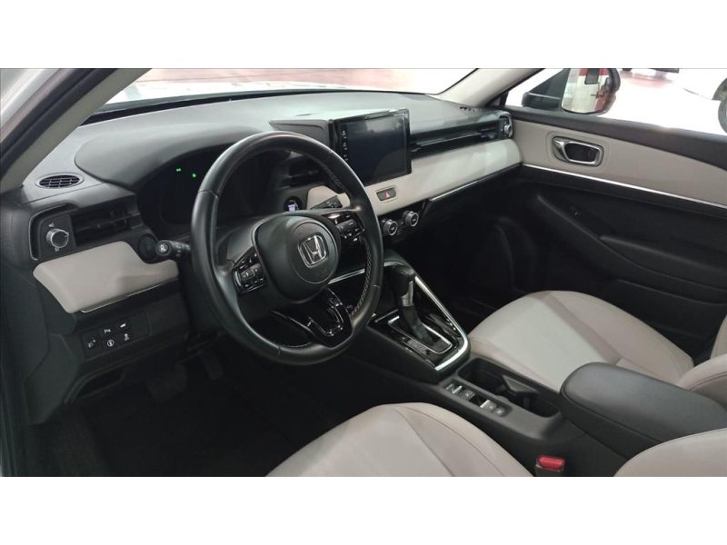 HR-V