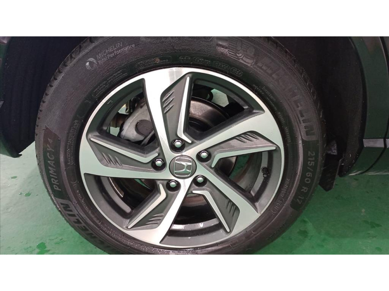 HR-V