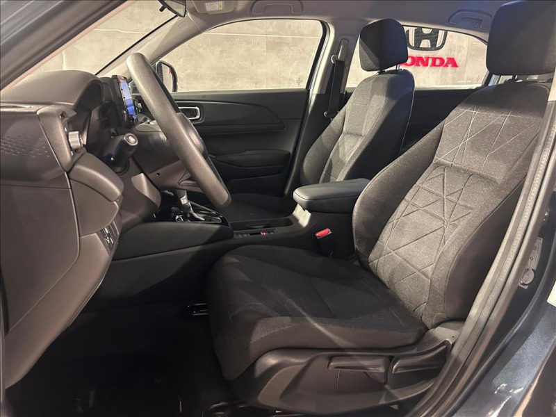 HR-V