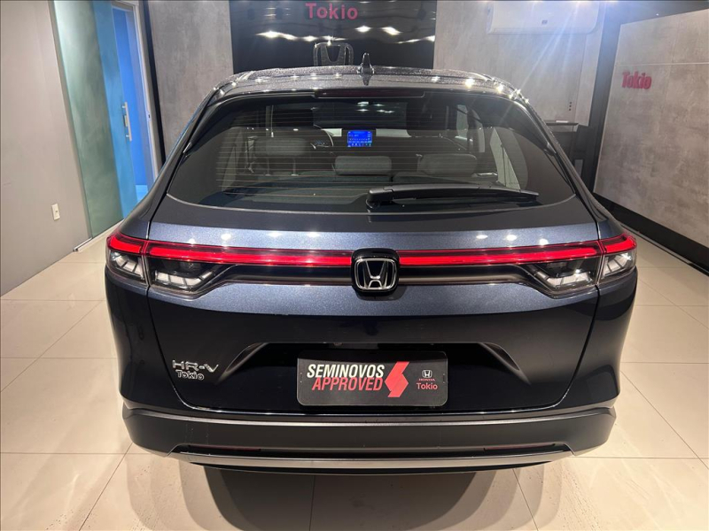 HR-V
