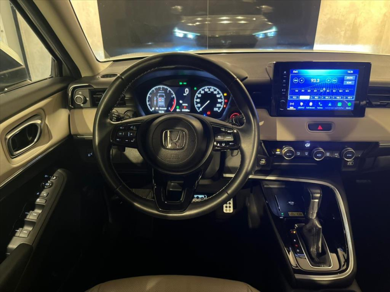 HR-V