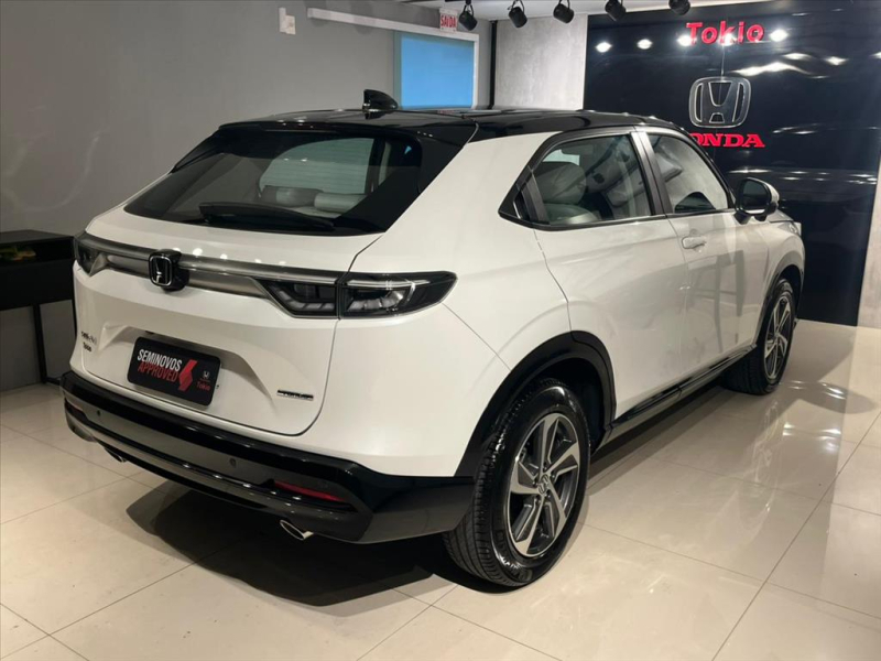 HR-V