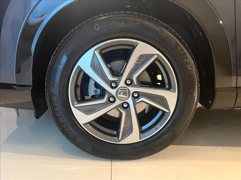 HR-V