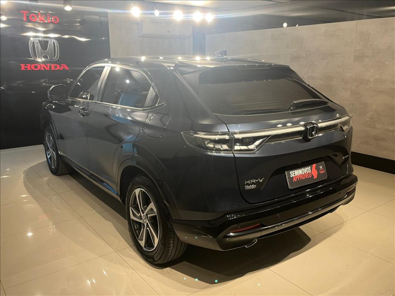 HR-V