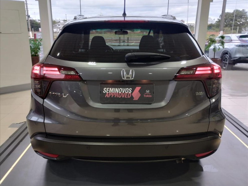 HR-V