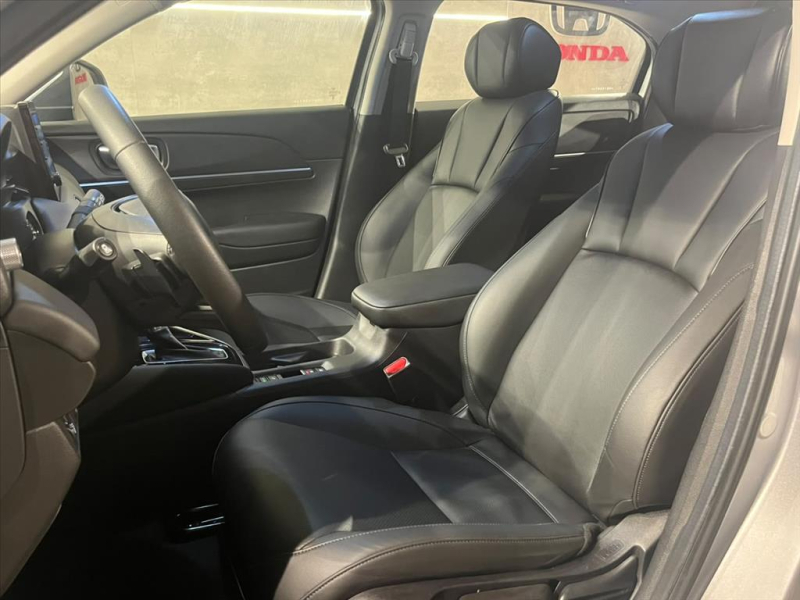 HR-V