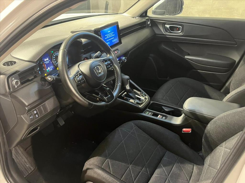HR-V