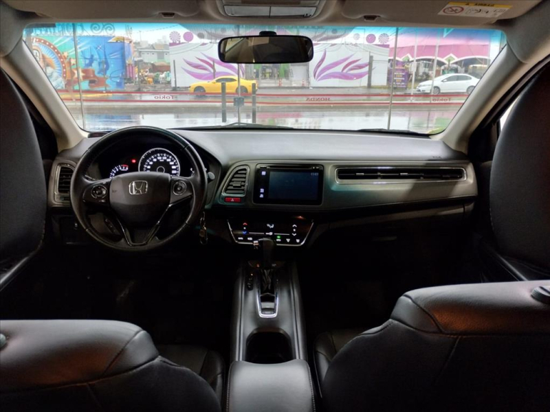 HR-V