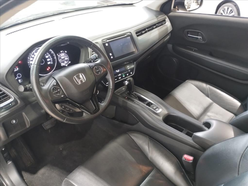 HR-V