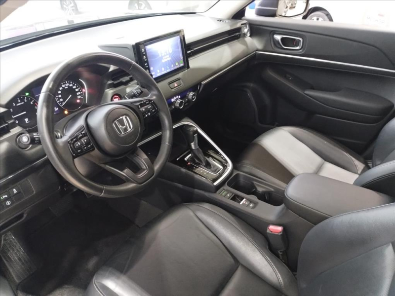 HR-V