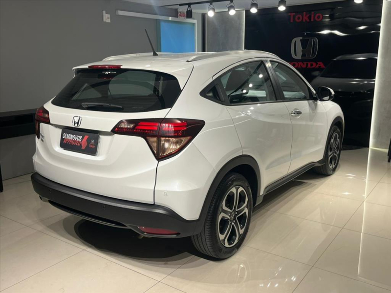 HR-V